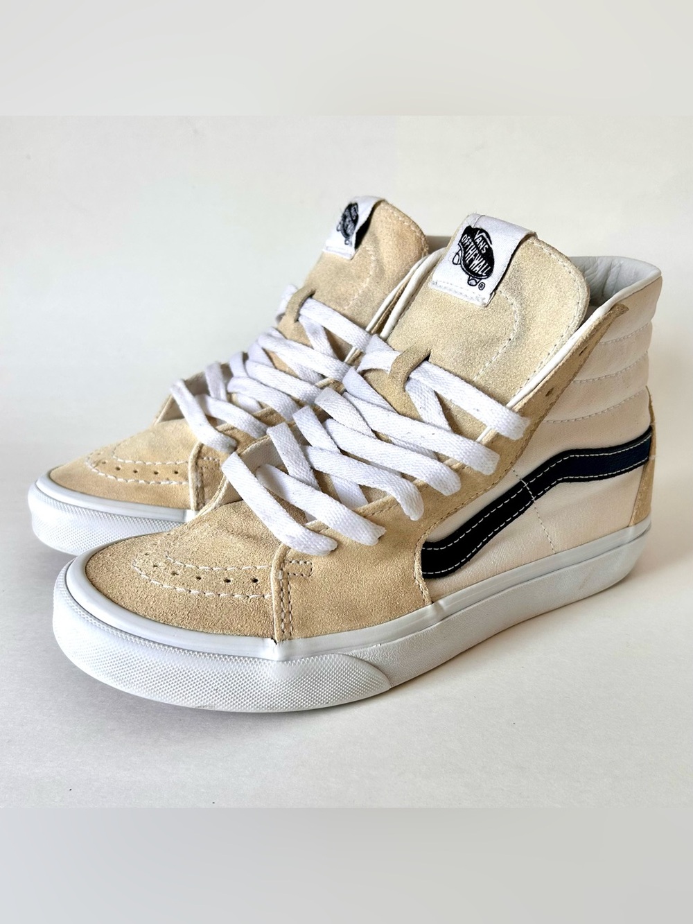 Vans Sk8-Hi Cream Tan Suede White Black High Top Men’s 6 Women’s 7.5